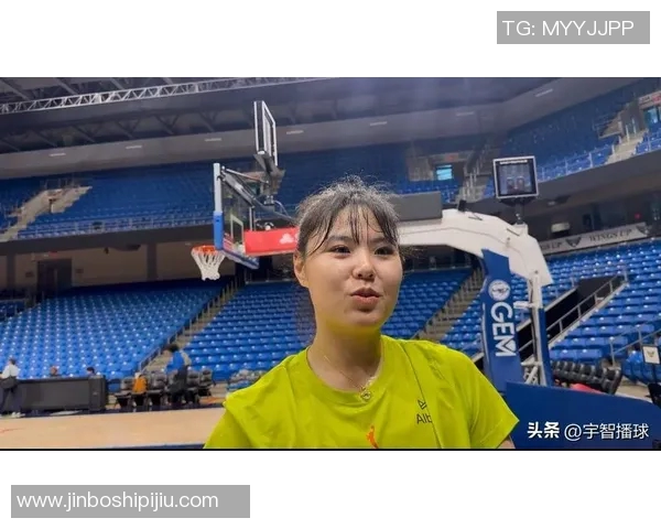 李月汝与风暴携手训练全力以赴官方发布球鞋特写引关注